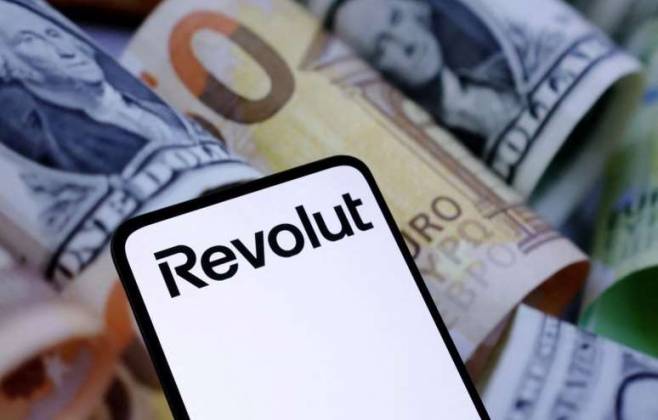 fintech-britanica-revolut-se-junta-aos-maiores-bancos-da-europa-com-avaliacao-de-us$-45-bilhoes-apos-venda-de-acoes