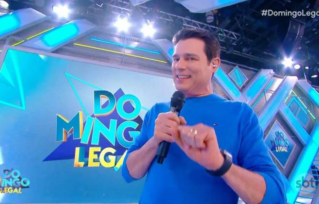 domingo-legal-reune-artistas-para-um-passa-ou-repassa-especial-de-aniversario-do-sbt