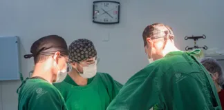 Jovem tem face reconstruída pelo Serviço de Cirurgia e Trauma Bucomaxilofacial da Fundhacre 1920 jovem tem face reconstruida pelo servico de cirurgia e trauma bucomaxilofacial da fundhacre