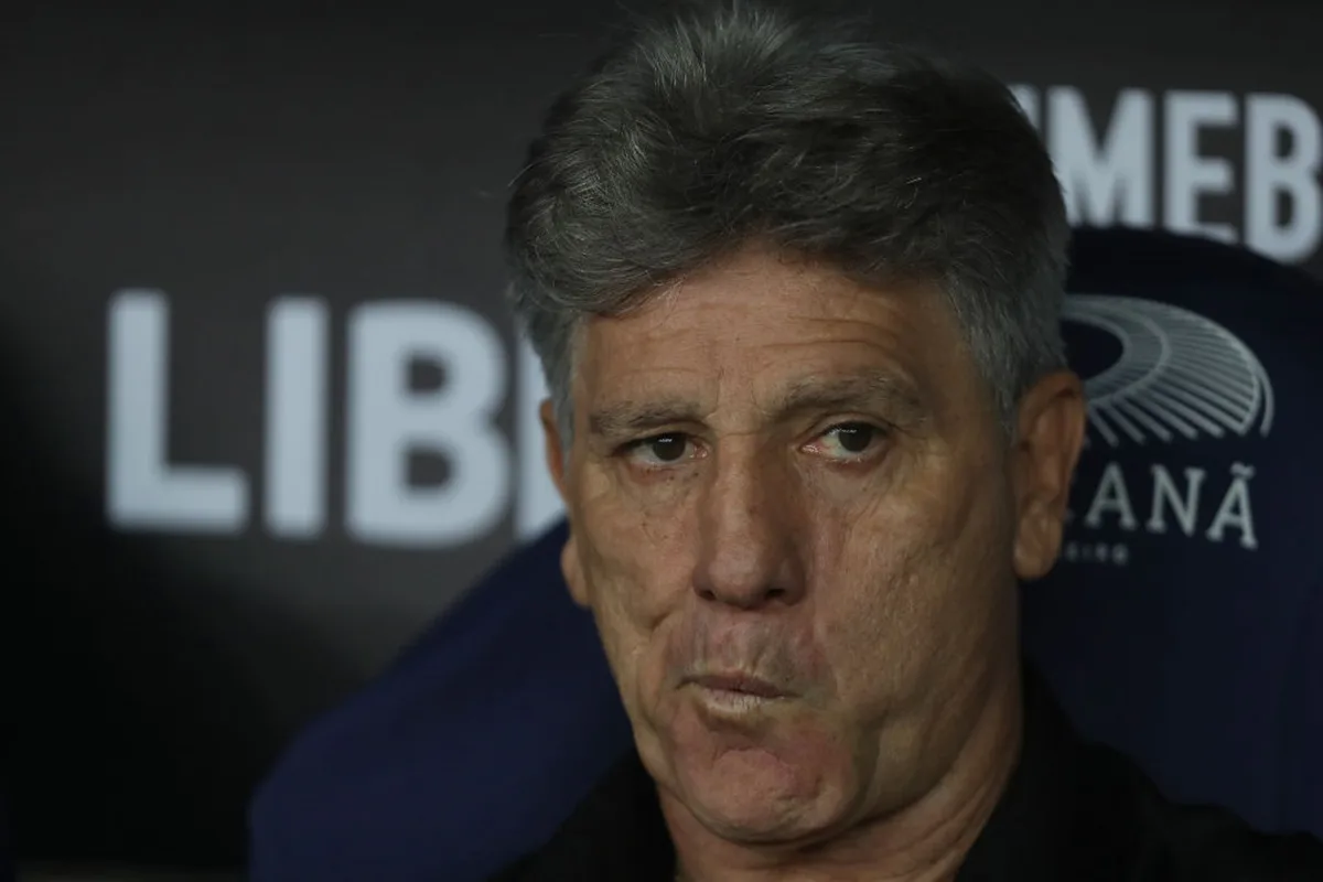 2999 vem no meu lugar dispara renato gaucho a jornalista apos eliminacao