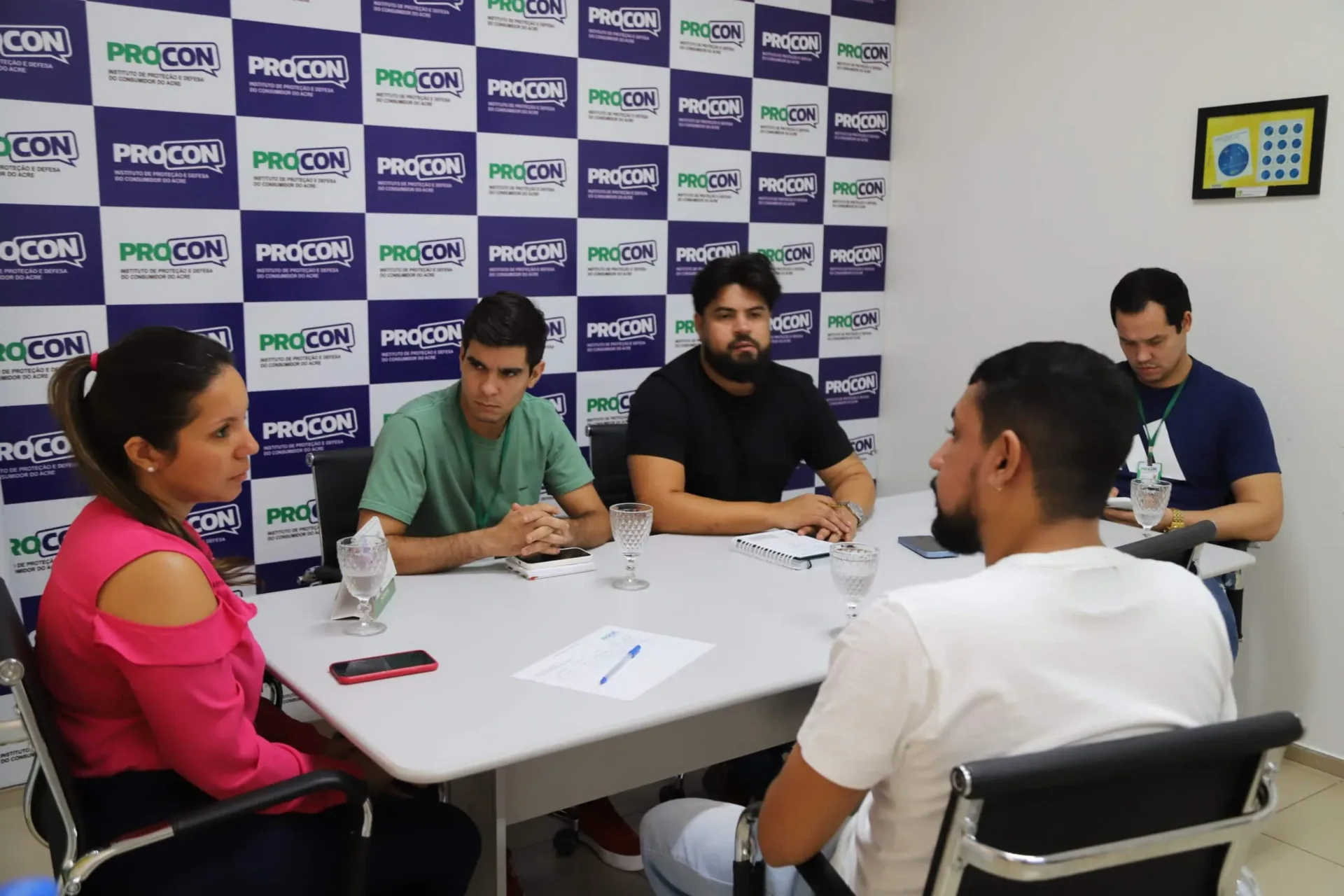3421 procon orienta promotores de eventos que irao participar da expoacre
