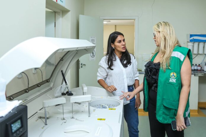 governo-entrega-novo-equipamento-para-exames-na-maternidade-do-jurua governo-entrega-novo-equipamento-para-exames-na-maternidade-do-jurua