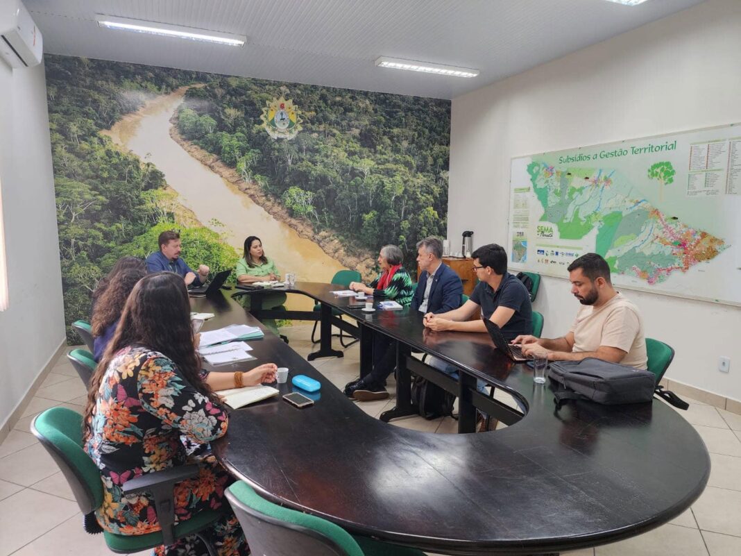 secretaria-do-meio-ambiente-do-acre-e-fiocruz-articulam-cooperacao-tecnica-para-acoes-de-pesquisa-e-educacao