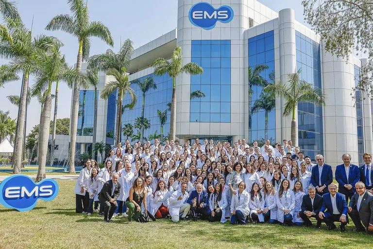 3795 lula exalta processo de reindustrializacao em inauguracao de fabrica de medicamentos para 66c928e5c3f1e