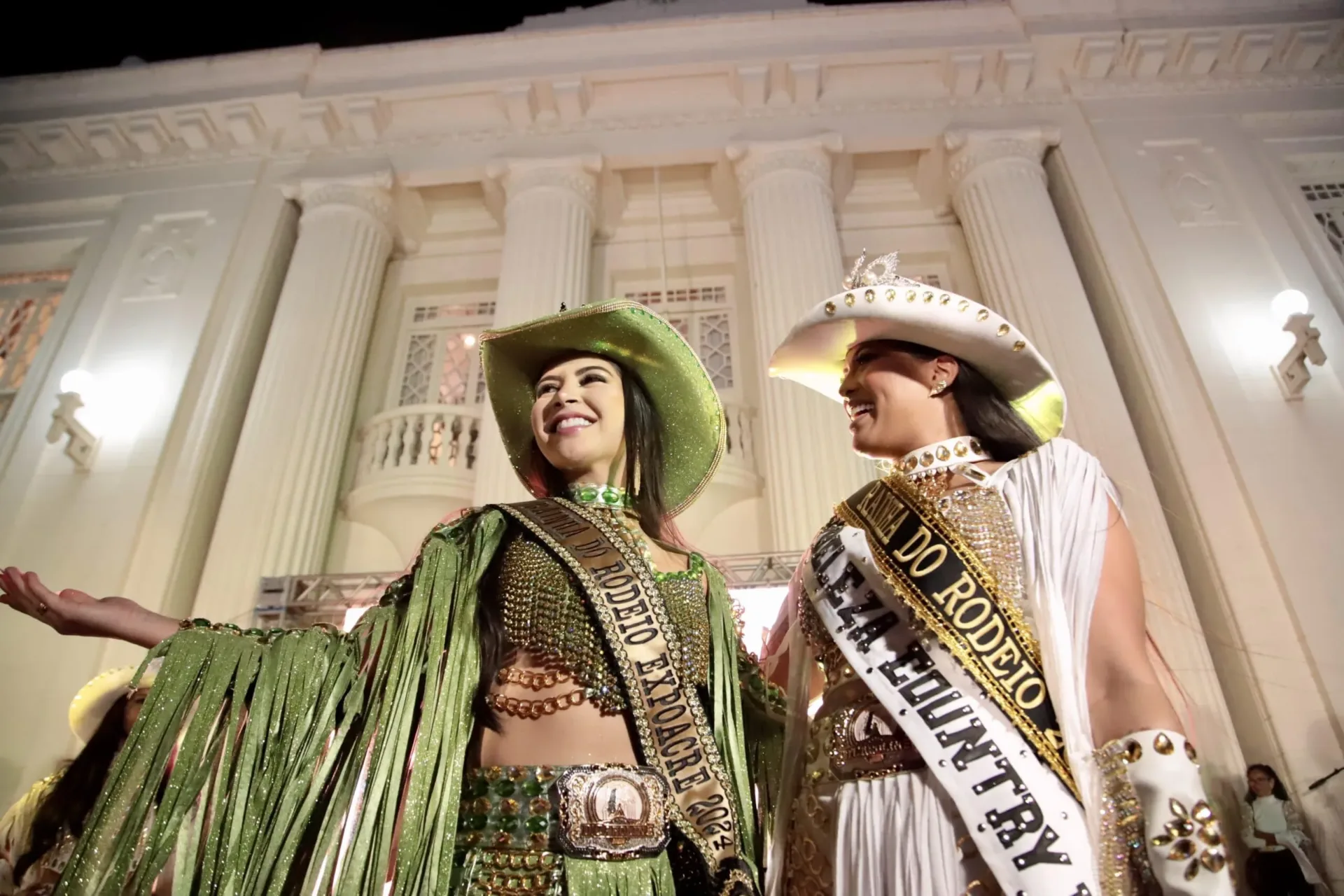 3899 com festa nova rainha do rodeio e eleita na esplanada do palacio rio branco