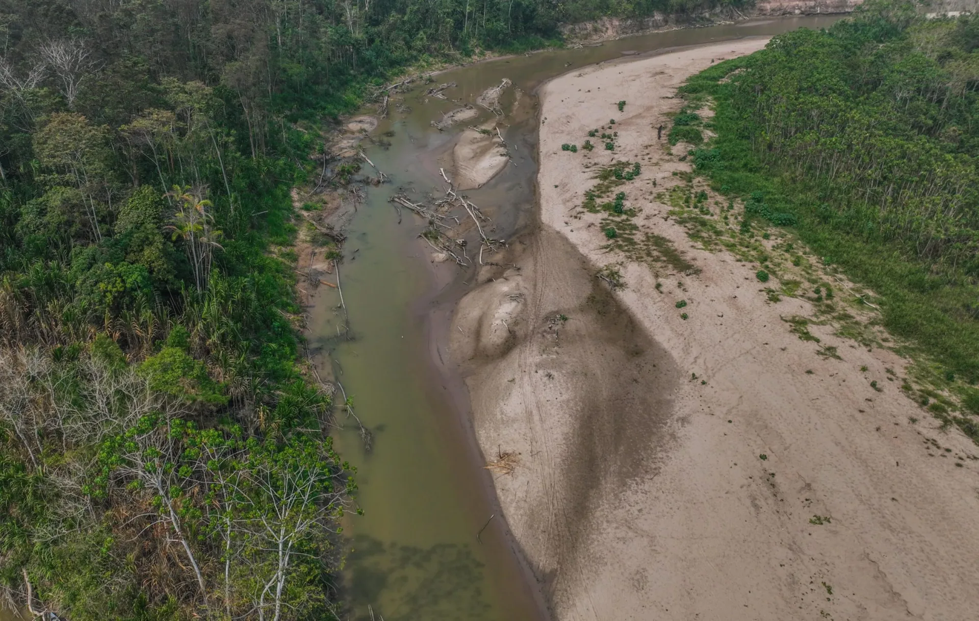 4532 governo reforca acoes de enfrentamento a maior estiagem da historia do acre