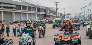 Detran e Polícia Militar organizam o trânsito durante a Cavalgada da Expoacre 4899 detran e policia militar organizam o transito durante a cavalgada da expoacre