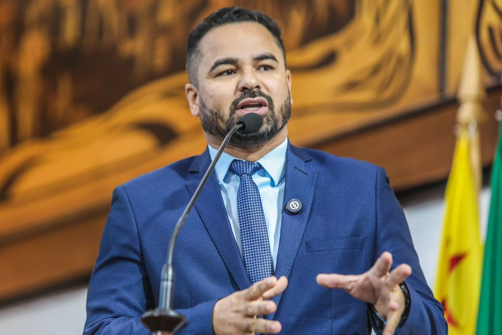 5625 arlenilson cunha defende gestao de tiao bocalom e sugere audiencia publica sobre queimadas