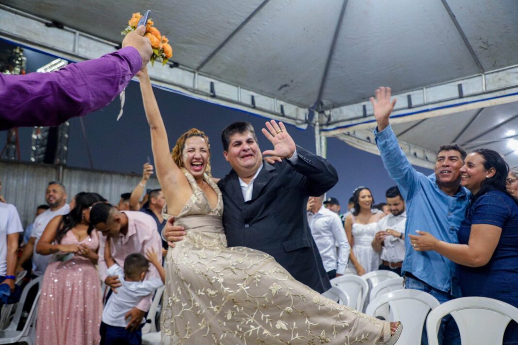 casamento-coletivo-na-expoacre-oficializa-a-uniao-de-500-casais