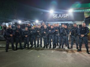 forcas-especializadas-da-policia-penal-fazem-demonstracoes-no-estande-do-iapen-na-expoacre