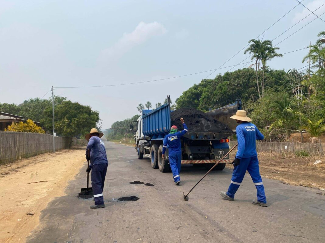 deracre-executa-operacao-tapa-buraco-na-rodovia-ac-407-para-melhorar-mobilidade-e-seguranca