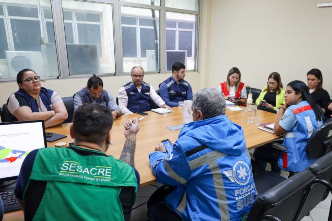 sesacre-intensifica-acoes-de-enfrentamento-a-seca-e-as-queimadas-com-apoio-do-ministerio-da-saude-e-da-forca-nacional-do-sus