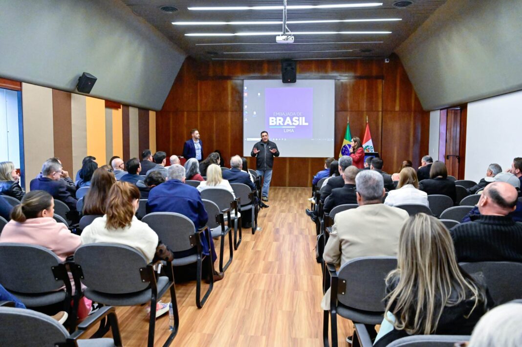 acre-participa-de-seminario-de-abertura-da-expoalimentaria-em-lima