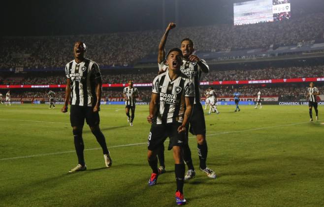 botafogo-supera-o-sao-paulo-nos-penaltis-e-avanca-a-semifinal-da-libertadores