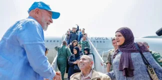 Lula aos repatriados: “Que vocês encontrem no Brasil a felicidade que tiraram de vocês” 10267 lula aos repatriados que voces encontrem no brasil a felicidade que tiraram de voces