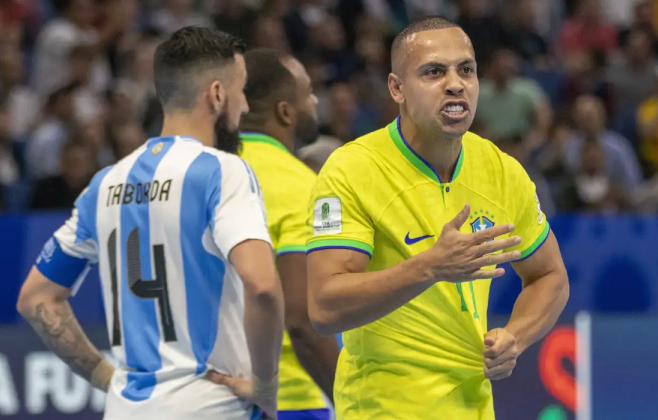 selecao-brasileira-conquista-o-hexa-da-copa-do-mundo-de-futsal