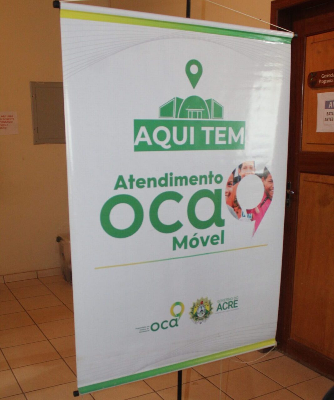 oca-movel-faz-atendimento-em-nucleo-de-atencao-as-familias-do-iapen