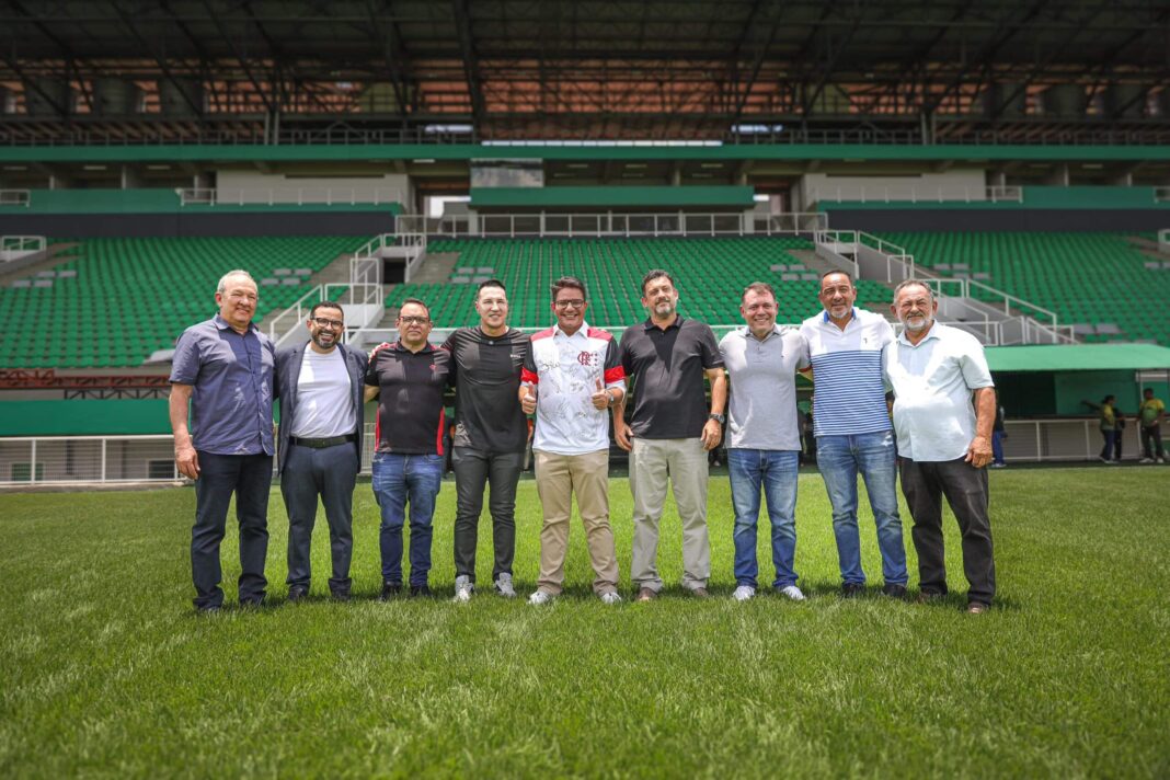 flamengo-e-governo-do-acre-reforcam-parceria-rumo-a-entrega-da-revitalizacao-do-estadio-arena-da-floresta