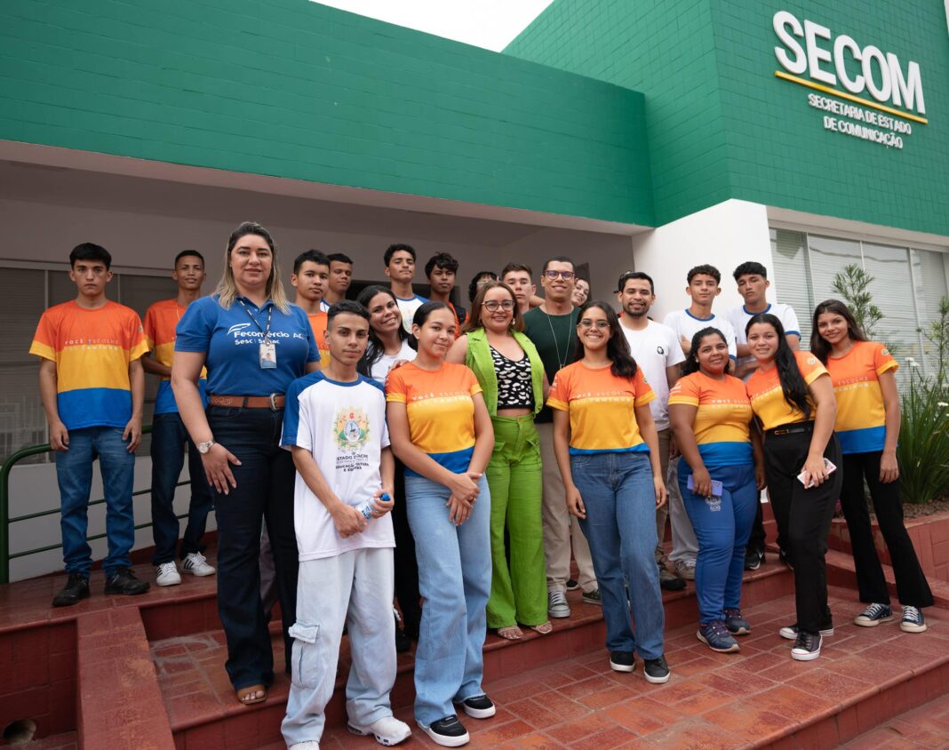 secretaria-de-comunicacao-do-acre-recebe-estudantes-do-curso-tecnico-de-administracao-do-senac