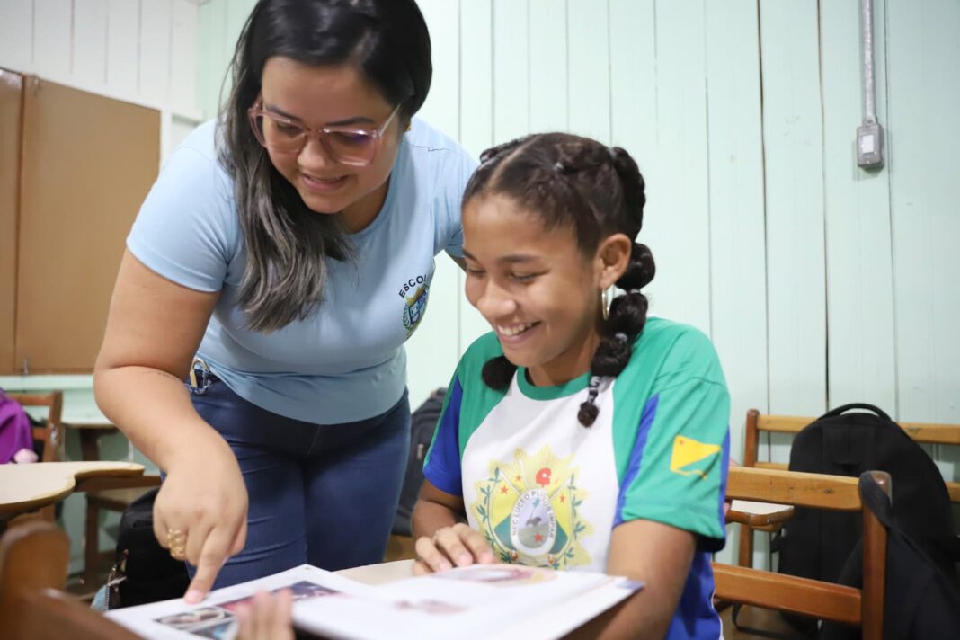 determinacao-para-sobreviver-e-abnegacao-para-ensinar-tornam-professora-do-estado-exemplo-para-alunos-de-escola-rural