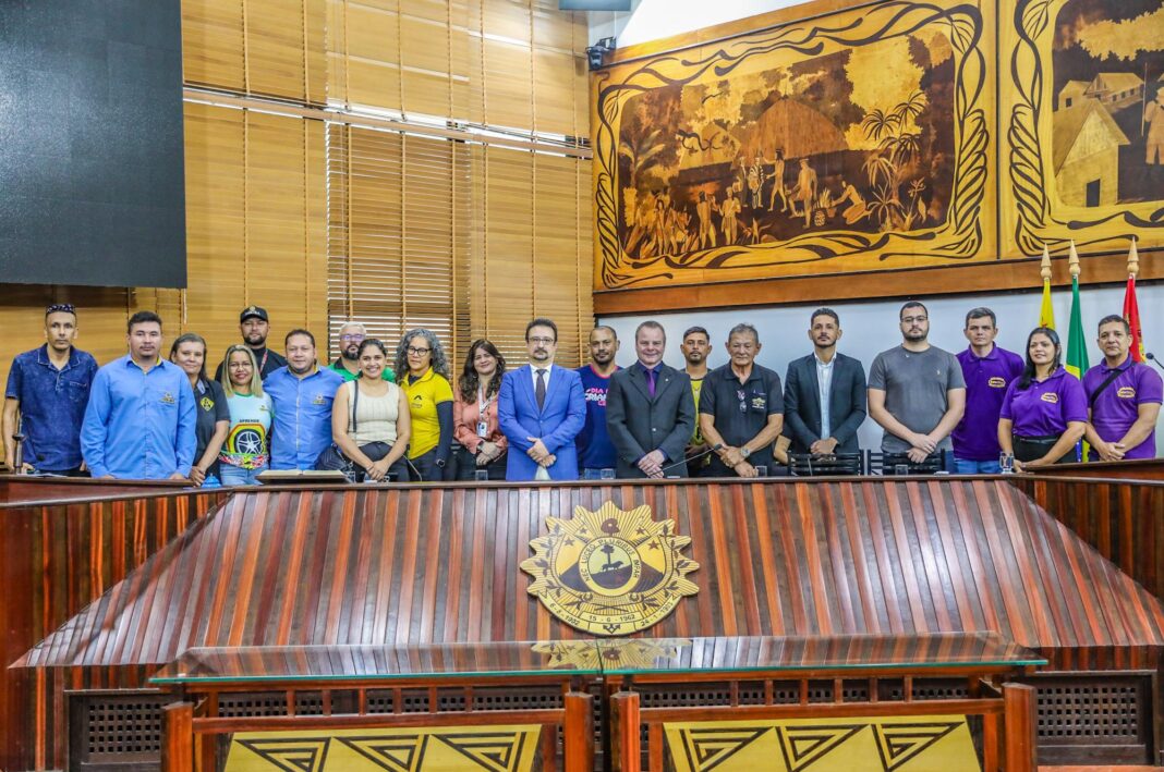 assembleia-legislativa-do-acre-realiza-sessao-solene-em-homenagem-ao-dia-do-instrutor-de-transito