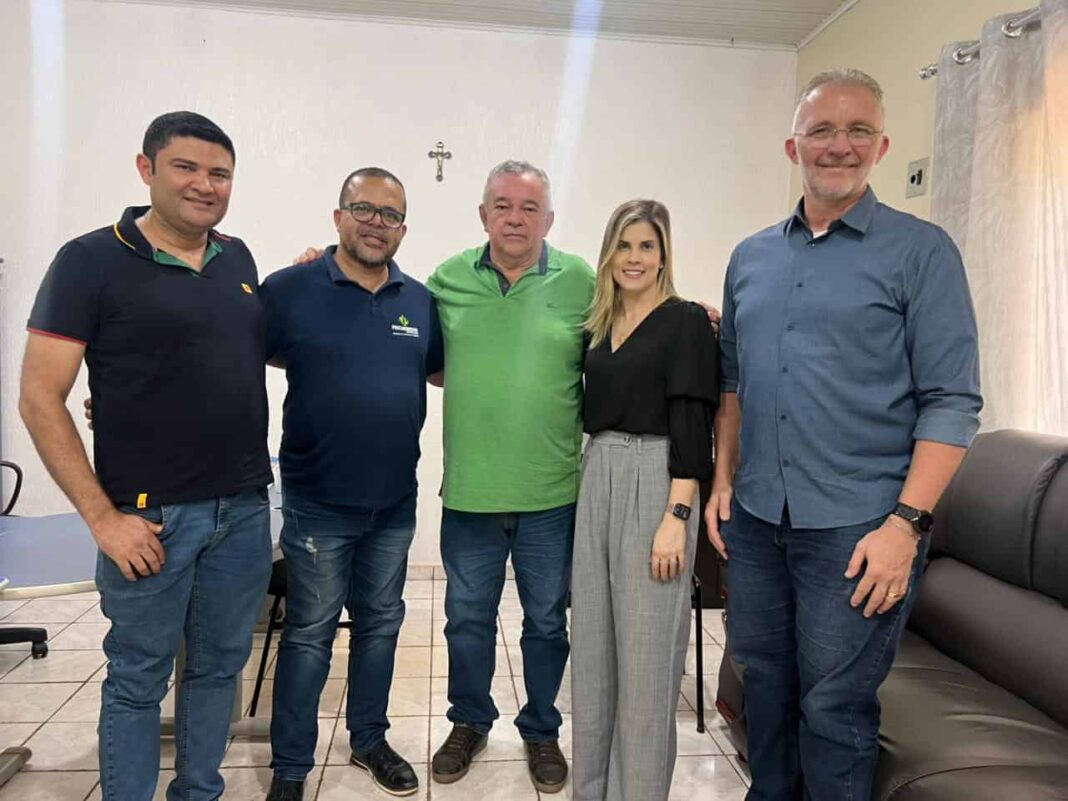 forum-empresarial-do-acre-apresenta-o-programa-del-turismo-para-prefeito-de-placido-de-castro