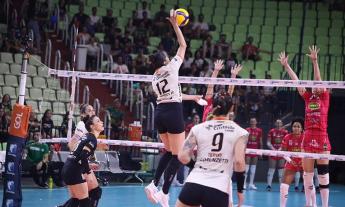 osasco-se-impoe-e-comeca-superliga-feminina-com-vitoria osasco-se-impoe-e-comeca-superliga-feminina-com-vitoria