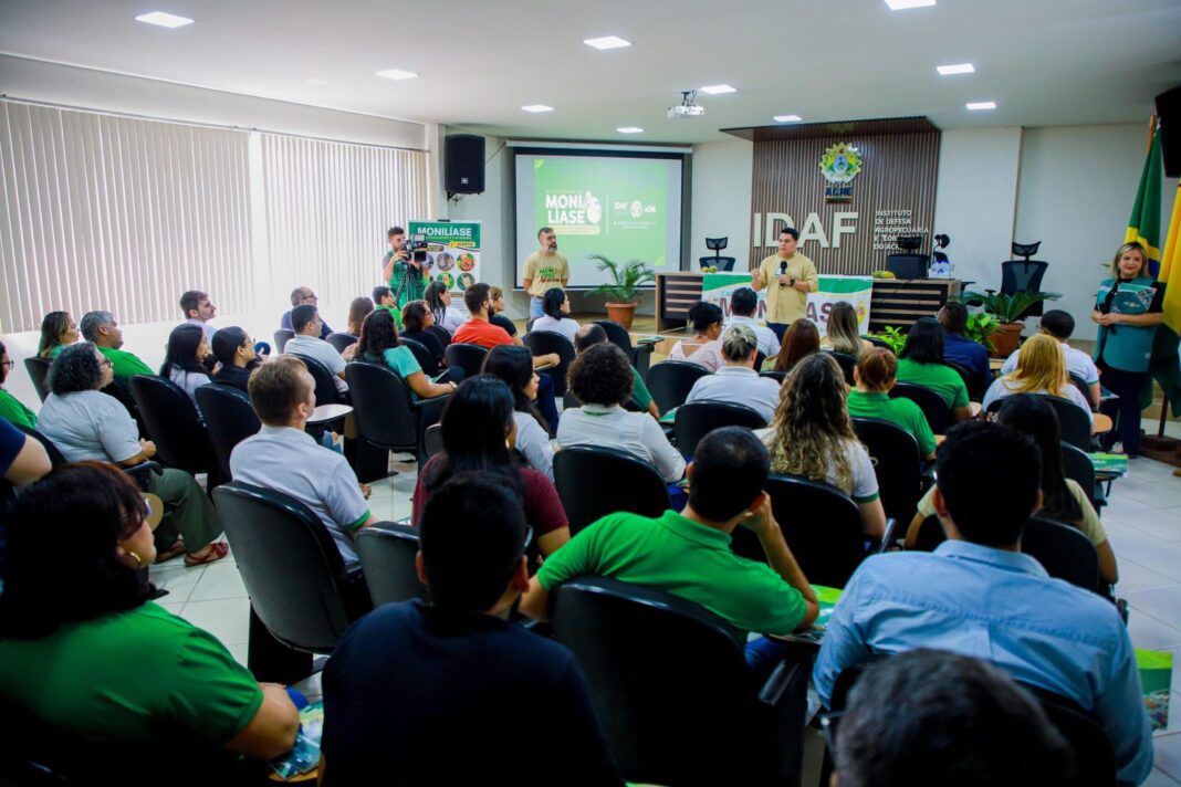 no-acre,-caravana-educativa-da-moniliase-leva-informacao-para-tecnicos-e-agronomos-da-regiao-norte