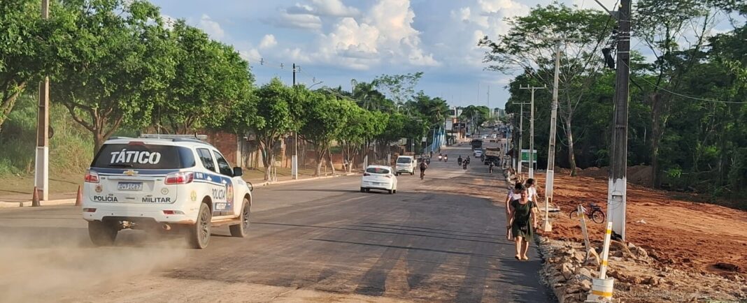 governo-do-estado-reabre-avenida-antonio-da-rocha-viana-em-rio-branco