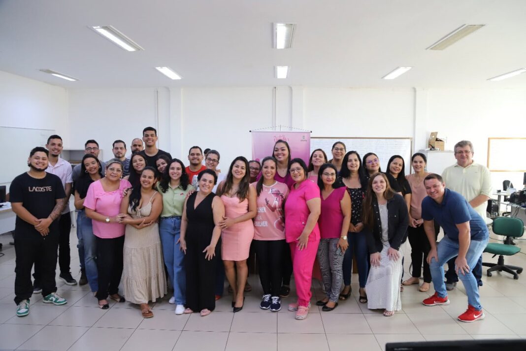 em-referencia-ao-outubro-rosa-e-ao-mes-do-servidor,-procon-realiza-atividades-alusivas-a-campanha-para-servidores