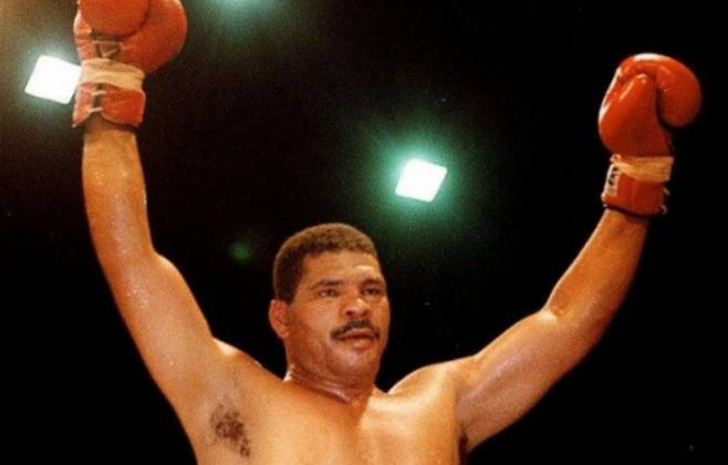 lenda-do-boxe,-maguila-morre-aos-66-anos