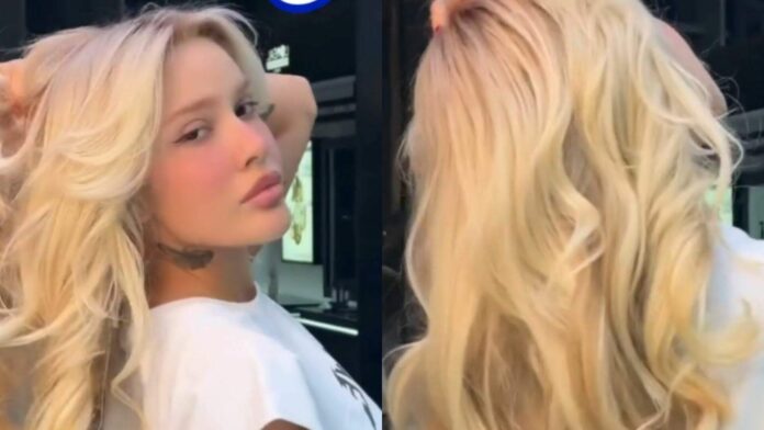 karoline-surge-com-novo-visual-“loiro-dourado”-e-impressiona karoline-surge-com-novo-visual-“loiro-dourado”-e-impressiona