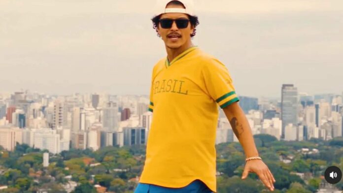 bruno-mars-agradece-fas-brasileiros-apos-vinda-ao-pais-e-exibe-novo-video-hilario bruno-mars-agradece-fas-brasileiros-apos-vinda-ao-pais-e-exibe-novo-video-hilario