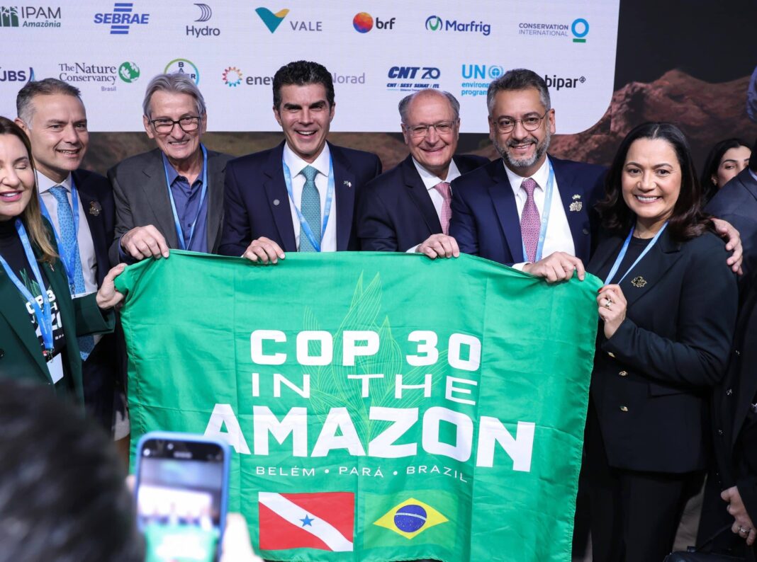 baku-to-belem:-acre-apresenta-potencialidades-durante-lancamento-da-cop30-no-para