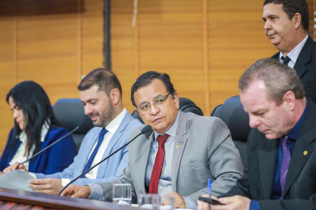 assembleia-legislativa-do-acre-derruba-veto-e-reconhece-lupus-como-deficiencia-no-estado