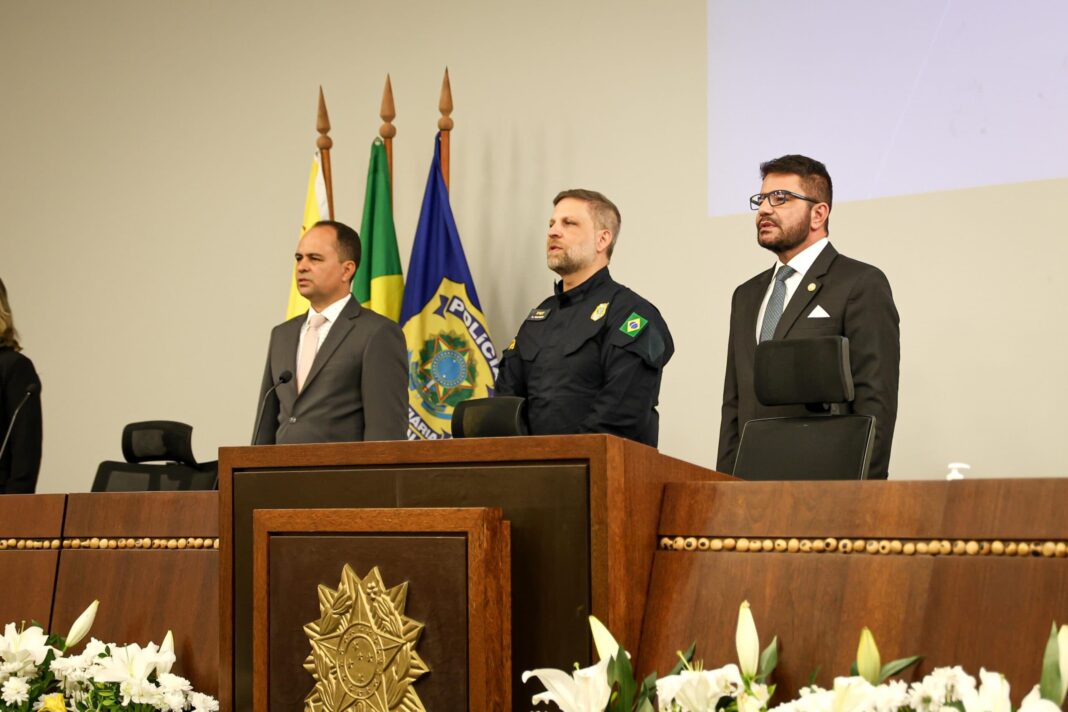 governador-cameli-marca-presenca-na-posse-do-novo-superintendente-da-policia-rodoviaria-federal-e-reforca-parceria-para-seguranca-no-acre