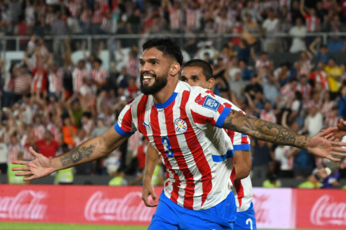 com-direito-a-golaco-de-bicicleta,-paraguai-busca-virada-sobre-a-argentina