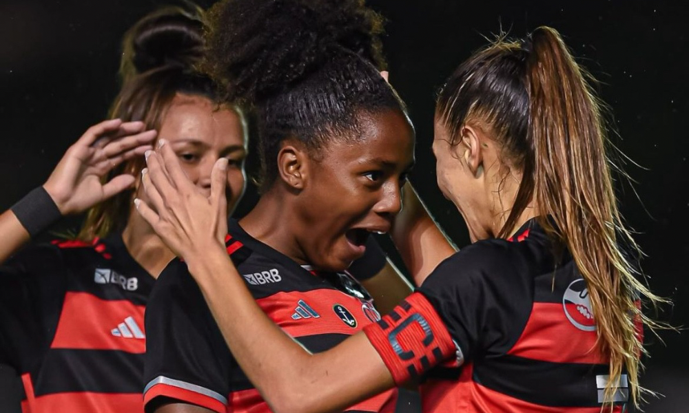 flamengo-atropela-botafogo-em-titulo-na-base-feminina