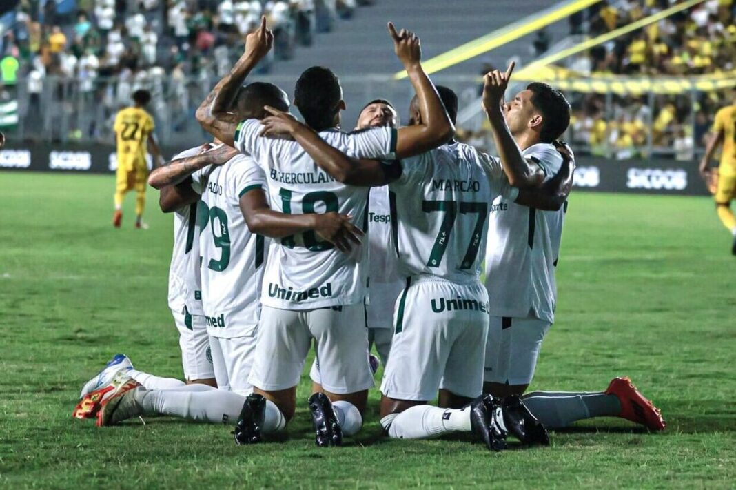 goias-atropela-amazonas-fora-e-ve-acesso-no-fim-do-tunel