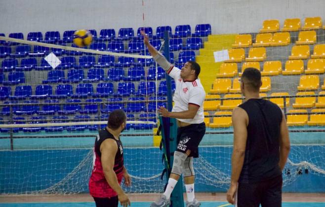 volei-masculino-de-quissama-busca-vaga-na-final-da-liga-regional-do-voleibol-do-rio