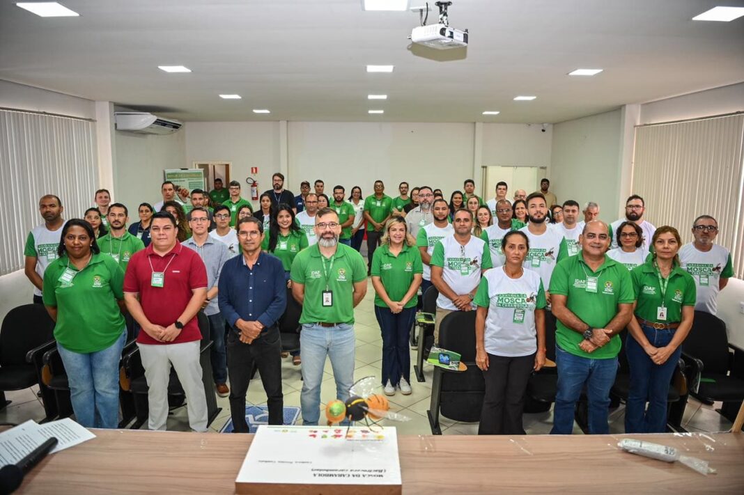 idaf-inicia-a-2a-caravana-da-mosca-da-carambola,-promovendo-a-conscientizacao-no-combate-a-praga-que-ameaca-a-fruticultura-tropical-brasileira