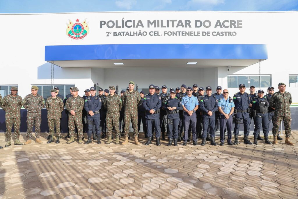 policia-militar-do-acre-recebe-visita-tecnica-de-generais-do-exercito