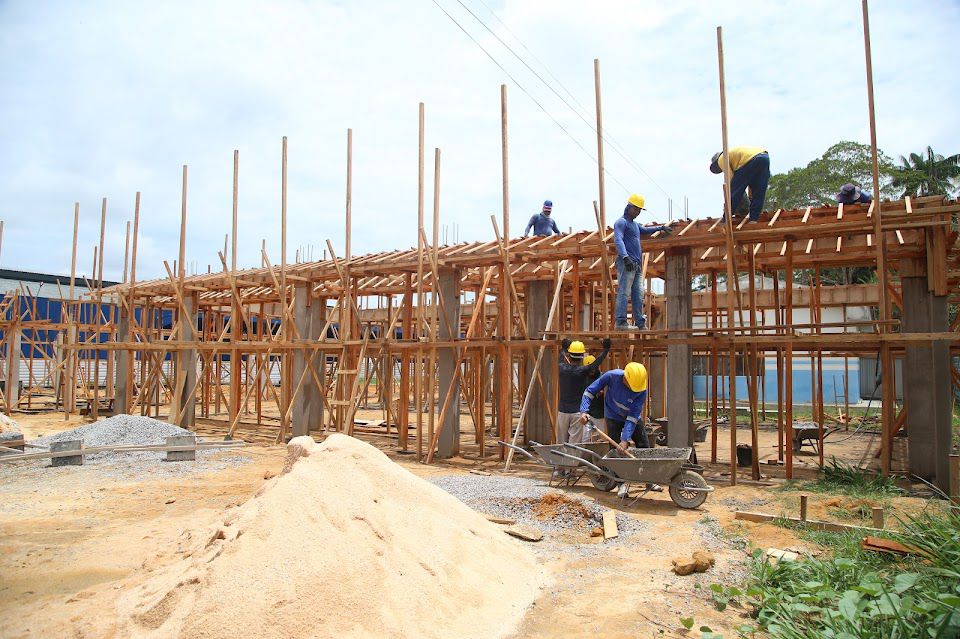 avancam-obras-na-base-de-aviacao-do-jurua,-em-cruzeiro-do-sul