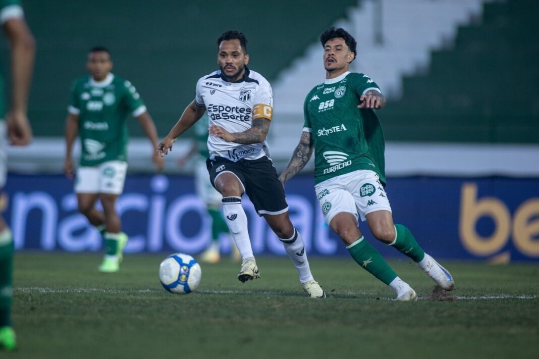 ceara-so-empata-com-guarani,-mas-garante-acesso-para-serie-a