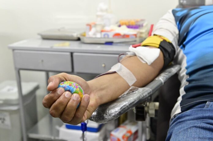 dia-nacional-do-doador-de-sangue-e-celebrado-com-festa-no-hemoacre