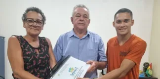 18854 prefeito camilo recebe relatorio final do grupo de transicao para 2025 a 2028