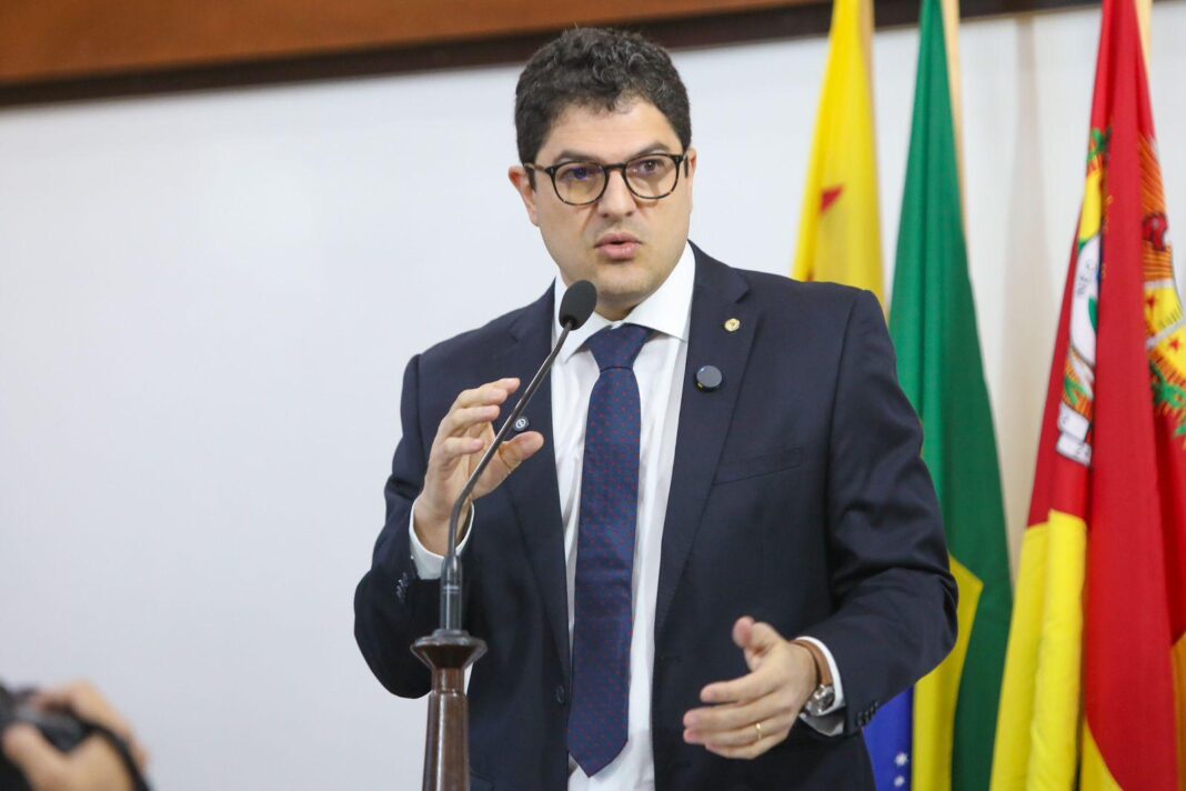 eduardo-ribeiro-comenta-orcamento-da-segov-e-a-importancia-da-discussao-orcamentaria