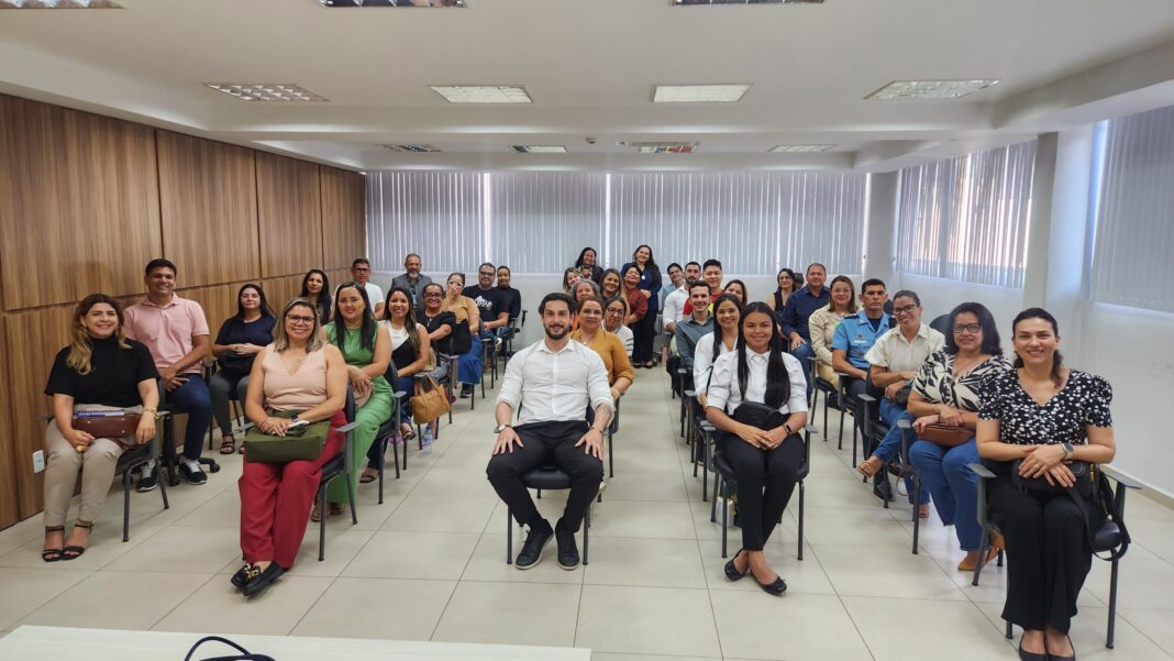 governo-do-acre-inicia-pos-graduacao-em-ouvidoria-publica para servidores