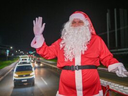 governo-do-acre-e-correios-promovem-solidariedade-com-a-carreata-de-luz