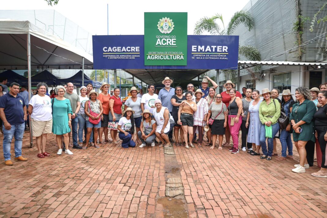 governo-do-acre-promove-mais-uma-edicao-da-feira-da-agricultura-familiar-e-economia-solidaria-em-rio-branco